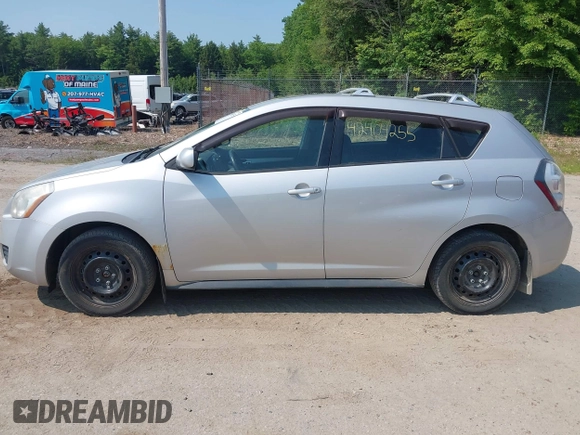 2009 Pontiac Vibe z VIN 5Y2SM67059Z447387, wystawiony jako IAAI lot #42404255 z przebiegiem 181 295 mil mil oraz . Historia ofert i sprzedaży dostępna na DreamBid. Obrazek 12.