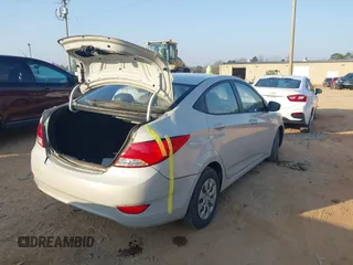 2016 Hyundai Accent SE z VIN KMHCT4AE9GU058628, wystawiony jako IAAI lot #41794870 z przebiegiem 111 970 mil mil oraz . Historia ofert i sprzedaży dostępna na DreamBid. Obrazek 4.