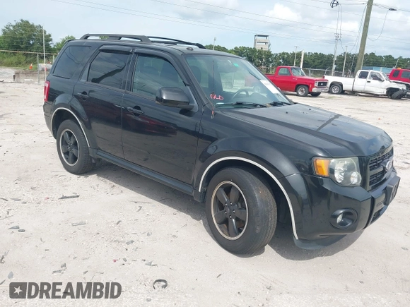 2011 Ford Escape XLT z VIN 1FMCU9D72BKB56864, wystawiony jako IAAI lot #42699907 z przebiegiem 152 567 mil mil oraz . Historia ofert i sprzedaży dostępna na DreamBid. Obrazek 1.