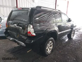2007 Toyota 4Runner SR5 with VIN JTEBU14R178084851, listed as a IAAI auction lot 41930578 with 226,430 mi miles. Bid and sale history available at carsss.com. Image 4.