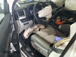 2019 Toyota Highlander Limited z VIN 5TDDZRFH1KS729004, wystawiony jako Copart lot #58859605 z przebiegiem 51 985 mil mil oraz Szkoda całkowita • Salvage title. Historia ofert i sprzedaży dostępna na DreamBid. Obrazek 8.