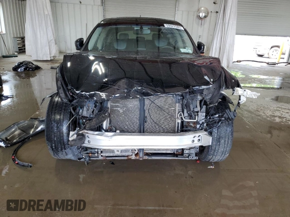 2016 Infiniti QX70 with VIN JN8CS1MW0GM753031, listed as a Copart auction lot 59922585 with 110,236 mi miles and Salvage title. Bid and sale history available at DreamBid. Image 5.
