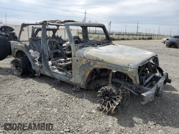 2017 Jeep Wrangler Unlimited Sahara с VIN 1C4BJWEG9HL516883, выставлен на аукционе Copart как лот 61254305 с пробегом Не указан миль и На запчасти • Non repairable. История ставок и продаж доступна на DreamBid. Изображение 4.