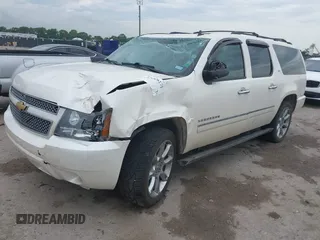 2013 Chevrolet Suburban LTZ with VIN 1GNSCKE00DR209381, listed as a IAAI auction lot 42469271 with Not provided miles and . Bid and sale history available at DreamBid. Image 17.