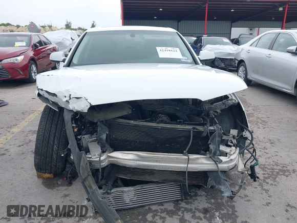 2014 Audi A4 Premium Plus z VIN WAUFFAFL2EN021407, wystawiony jako IAAI lot #42418122 z przebiegiem 226 243 mil mil oraz . Historia ofert i sprzedaży dostępna na DreamBid. Obrazek 6.