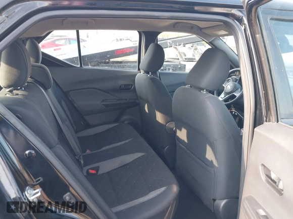 2020 Nissan Kicks S with VIN 3N1CP5BV1LL571697, listed as a IAAI auction lot 42063943 with 46,934 mi miles and . Bid and sale history available at carsss.com. Image 8.