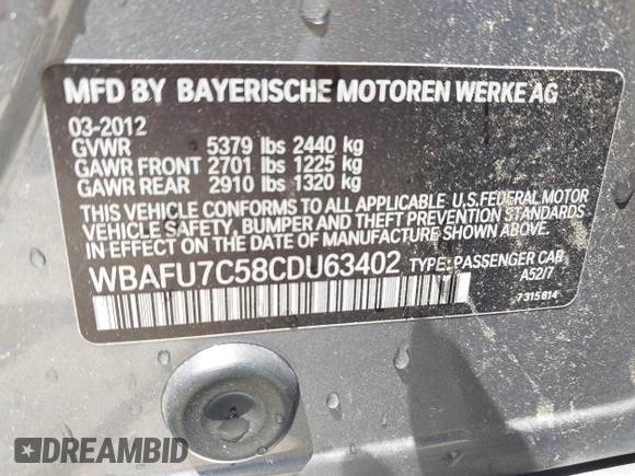 2012 BMW 5 Series 535i xDrive z VIN WBAFU7C58CDU63402, wystawiony jako IAAI lot #42317701 z przebiegiem 118 060 mil mil oraz . Historia ofert i sprzedaży dostępna na DreamBid. Obrazek 9.