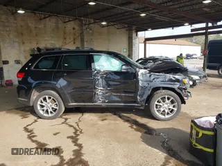 2016 Jeep Grand Cherokee Summit with VIN 1C4RJFJG7GC313252, listed as a IAAI auction lot 42172258 with 67,903 mi miles and . Bid and sale history available at DreamBid. Image 14.