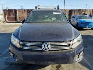 2016 Volkswagen Tiguan SE with VIN WVGBV7AX7GW069964, listed as a Copart auction lot 50357245 with 83,905 mi miles and Clean Title. Bid and sale history available at DreamBid. Image 5.