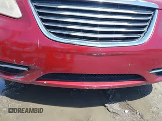 2011 Chrysler 200 Limited with VIN 1C3BC2FB7BN527371, listed as a IAAI auction lot 41983865 with 162,179 mi miles and . Bid and sale history available at carsss.com. Image 6.