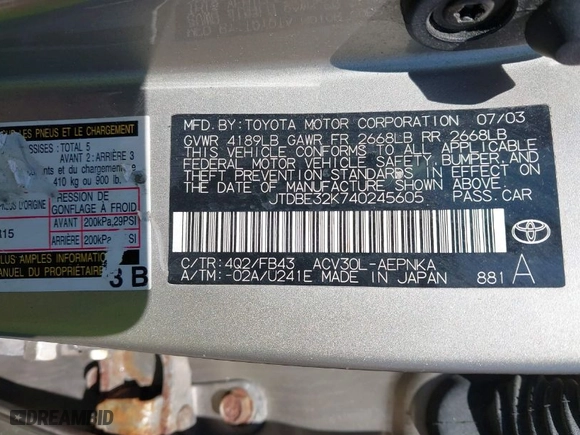 2004 Toyota Camry LE with VIN JTDBE32K740245605, listed as a IAAI auction lot 42068674 with 166,581 mi miles. Bid and sale history available at carsss.com. Image 9.
