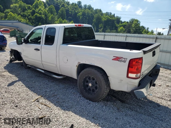2011 GMC Sierra 1500 SLE z VIN 1GTR2VE33BZ374439, wystawiony jako Copart lot #59392784 z przebiegiem 180 828 mil mil oraz Szkoda całkowita • Salvage title. Historia ofert i sprzedaży dostępna na DreamBid. Obrazek 2.