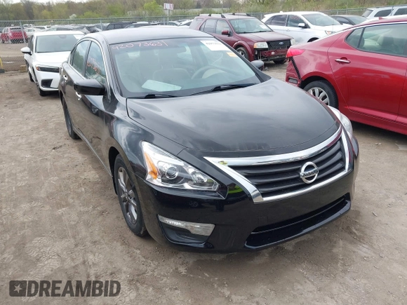 2015 Nissan Altima 2.5 SV with VIN 1N4AL3AP7FC582717, listed as a IAAI auction lot 42073631 with 137,788 mi miles. Bid and sale history available at carsss.com. Image 1.
