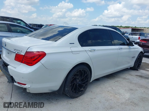 2012 BMW 7 Series 750Li with VIN WBAKB8C54CC964576, listed as a IAAI auction lot 42499443 with 78,728 mi miles and . Bid and sale history available at DreamBid. Image 4.