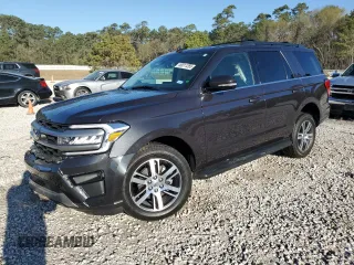 2024 Ford Expedition XLT with VIN 1FMJU1H88REA72987, listed as a Copart auction lot 49011265 with 13,688 mi miles and Salvage Title. Bid and sale history available at carsss.com. Image 1.