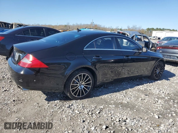 2009 Mercedes-Benz CLS-Class 5.5L with VIN WDDDJ72X89A153353, listed as a Copart auction lot 82364384 with 246,412 mi miles and Salvage Title. Bid and sale history available at carsss.com. Image 3.