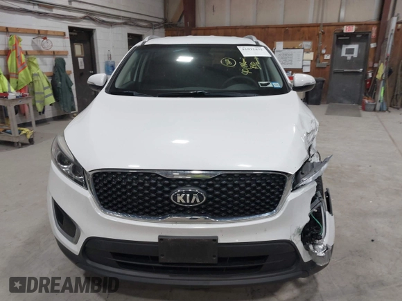 2018 Kia Sorento LX with VIN 5XYPGDA34JG360880, listed as a IAAI auction lot 41891431 with 90,996 mi miles. Bid and sale history available at carsss.com. Image 12.
