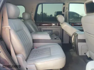 2004 Lincoln Navigator Luxury with VIN 5LMFU27R64LJ07484, listed as a Copart auction lot 45623885 with 171,972 mi miles and Clean Title. Bid and sale history available at carsss.com. Image 11.