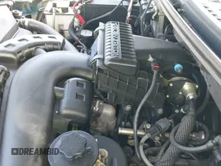 2008 Ford F-150 XL with VIN 1FTPX12V08FC27822, listed as a IAAI auction lot 42259326 with 83,683 mi miles and . Bid and sale history available at DreamBid. Image 12.