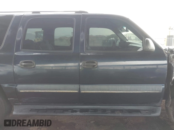 2004 Chevrolet Suburban LT with VIN 1GNEC16Z34J133058, listed as a IAAI auction lot 41200786 with 254,131 mi miles. Bid and sale history available at carsss.com. Image 14.