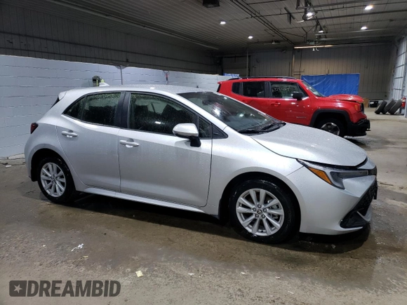 2025 Toyota Corolla Hatchback SE with VIN JTND4MBE9S3233894, listed as a Copart auction lot 68706034 with 706 mi miles and Salvage Title. Bid and sale history available at carsss.com. Image 4.