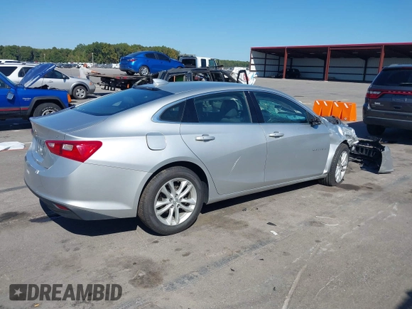 2018 Chevrolet Malibu LT z VIN 1G1ZD5ST8JF149540, wystawiony jako IAAI lot #37718022 z przebiegiem 136 871 mil mil oraz . Historia ofert i sprzedaży dostępna na DreamBid. Obrazek 4.