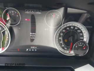 2018 Ram 2500 Laramie с VIN 3C6UR5FL6JG325908, выставлен на аукционе IAAI как лот 42463952 с пробегом 54 496 миль миль и . История ставок и продаж доступна на DreamBid. Изображение 15.