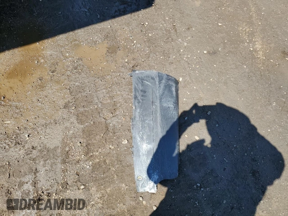 2019 Ford Explorer XLT с VIN 1FM5K8DH1KGA37725, выставлен на аукционе Copart как лот 56255315 с пробегом 56 501 миль миль и Списание • Salvage title. История ставок и продаж доступна на DreamBid. Изображение 13.