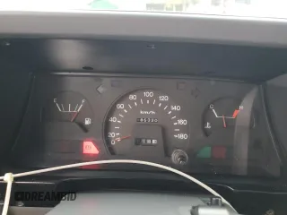 1995 Toyota Land Cruiser z VIN RJ700008084, wystawiony jako Copart lot #42412845 z przebiegiem 115 152 mil mil oraz Szkoda całkowita • Salvage title. Historia ofert i sprzedaży dostępna na DreamBid. Obrazek 9.