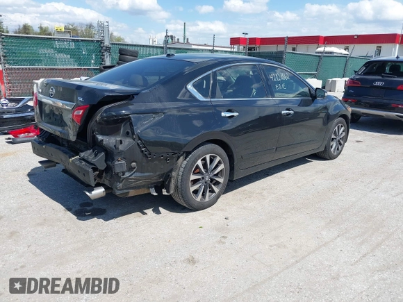 2016 Nissan Altima SR with VIN 1N4AL3AP0GC176277, listed as a IAAI auction lot 42022062 with 162,046 mi miles and . Bid and sale history available at carsss.com. Image 4.