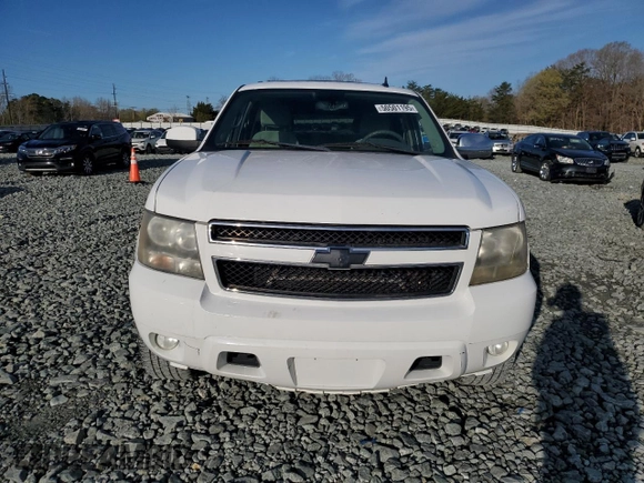 2008 Chevrolet Tahoe 1LT with VIN 1GNFC13J18R257002, listed as a Copart auction lot 50501195 with 216,091 mi miles and Salvage title. Bid and sale history available at DreamBid. Image 5.
