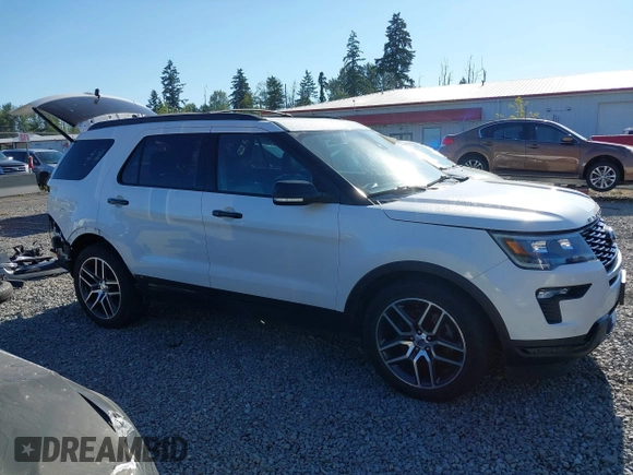 2018 Ford Explorer Sport z VIN 1FM5K8GT2JGA78587, wystawiony jako IAAI lot #42674710 z przebiegiem 66 980 mil mil oraz . Historia ofert i sprzedaży dostępna na DreamBid. Obrazek 14.