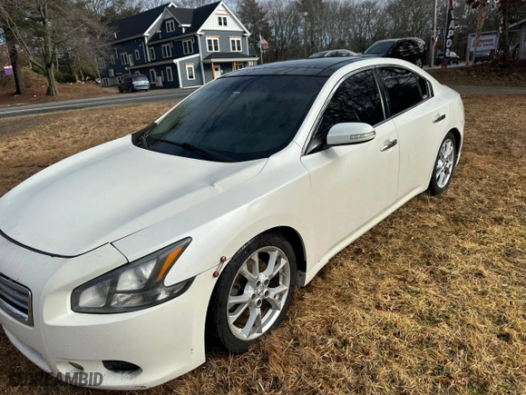 2014 Nissan Maxima 3.5 SV w/Premium Pkg with VIN 1N4AA5AP4EC445010, listed as a Copart auction lot 42527945 with 153,805 mi miles and Clean Title. Bid and sale history available at carsss.com. Image 2.