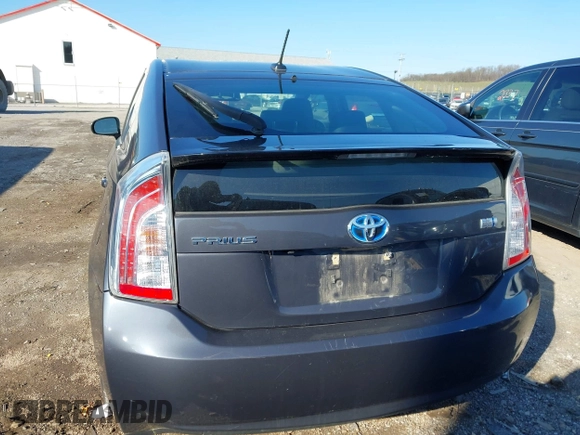 2014 Toyota Prius Four with VIN JTDKN3DU6E1760525, listed as a IAAI auction lot 42004587 with 211,534 mi miles and . Bid and sale history available at DreamBid. Image 16.