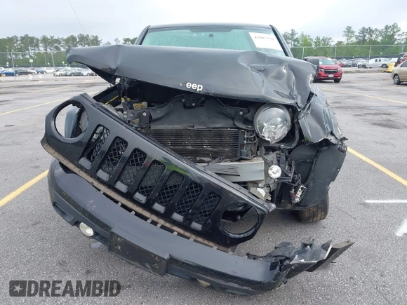 2014 Jeep Patriot Sport z VIN 1C4NJRBB0ED772116, wystawiony jako IAAI lot #42093430 z przebiegiem 98 001 mil mil oraz . Historia ofert i sprzedaży dostępna na DreamBid. Obrazek 6.