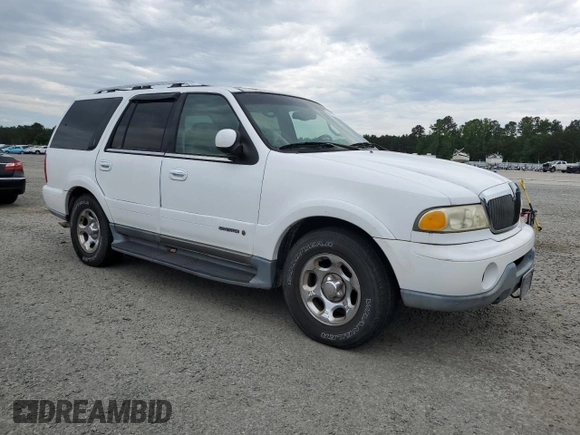 2001 Lincoln Navigator z VIN 5LMFU28R71LJ18097, wystawiony jako Copart lot #56051245 z przebiegiem Nie podano mil oraz Tytuł czysty. Historia ofert i sprzedaży dostępna na DreamBid. Obrazek 4.