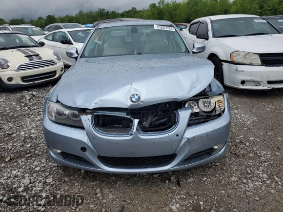 2009 BMW 3 Series 328i z VIN WBAPH73519E127988, wystawiony jako Copart lot #55259935 z przebiegiem Nie podano mil oraz Szkoda całkowita • Salvage title. Historia ofert i sprzedaży dostępna na DreamBid. Obrazek 5.