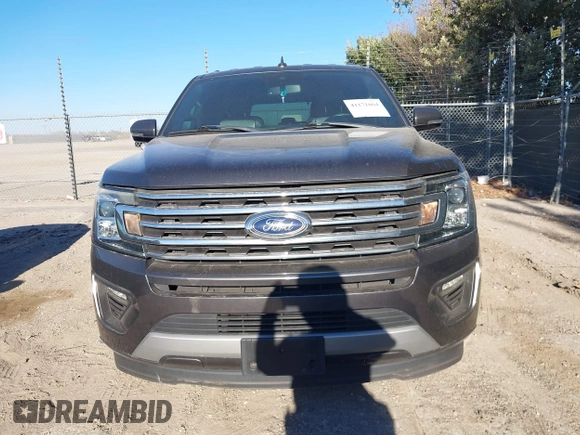 2019 Ford Expedition XLT with VIN 1FMJU1HT5KEA76330, listed as a IAAI auction lot 41171664 with 89,548 mi miles. Bid and sale history available at carsss.com. Image 12.