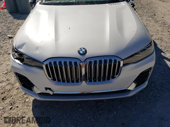 2021 BMW X7 xDrive40i with VIN 5UXCW2C04M9E66889, listed as a Copart auction lot 82988324 with 0 mi miles and Salvage Title. Bid and sale history available at carsss.com. Image 11.