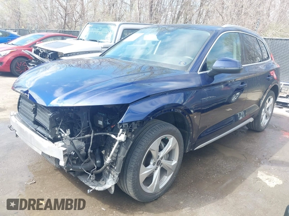 2021 Audi Q5 Premium Plus with VIN WA1BAAFY6M2015664, listed as a IAAI auction lot 41860435 with 26,088 mi miles. Bid and sale history available at carsss.com. Image 18.