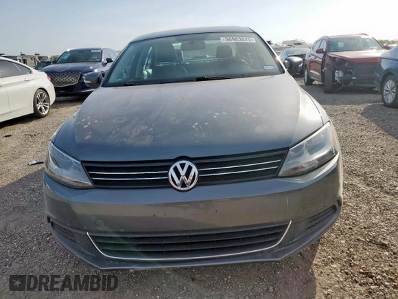 2013 Volkswagen Jetta SE with VIN 3VWDX7AJ2DM429198, listed as a Copart auction lot 56983025 with 68,365 mi miles and Salvage title. Bid and sale history available at DreamBid. Image 5.