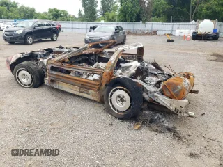 1985 Chevrolet Corvette with VIN 1G1YY0785F5103913, listed as a Copart auction lot 61049734 with 0 mi miles and Non Repairable. Bid and sale history available at carsss.com. Image 2.