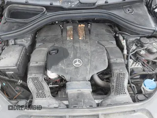 2019 Mercedes-Benz GLE 400 z VIN 4JGDA5GB2KB216941, wystawiony jako IAAI lot #42276714 z przebiegiem 17 992 mil mil oraz . Historia ofert i sprzedaży dostępna na DreamBid. Obrazek 10.