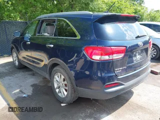 2017 Kia Sorento LX with VIN 5XYPGDA57HG191420, listed as a IAAI auction lot 42224980 with 177,091 mi miles and . Bid and sale history available at carsss.com. Image 3.