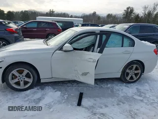 2015 BMW 3 Series 328i xDrive with VIN WBA3B5G56FNS14621, listed as a IAAI auction lot 41559125 with 89,749 mi miles. Bid and sale history available at carsss.com. Image 6.