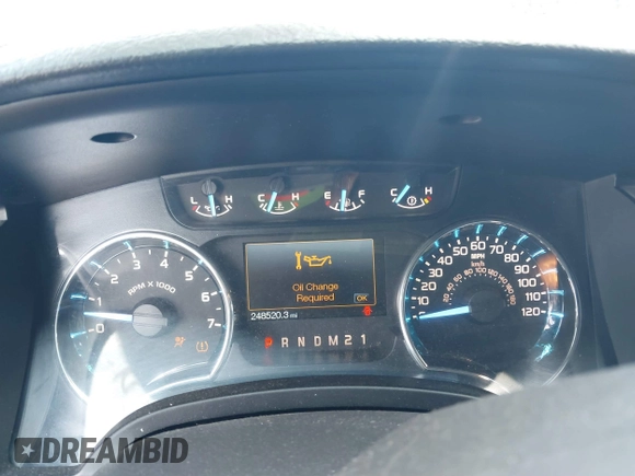 2012 Ford F-150 XL z VIN 1FTFW1CFXCFA52378, wystawiony jako IAAI lot #39979763 z przebiegiem 248 520 mil mil oraz . Historia ofert i sprzedaży dostępna na DreamBid. Obrazek 7.