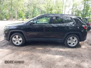 2022 Jeep Compass Latitude with VIN 3C4NJCBB5NT140011, listed as a IAAI auction lot 42487785 with 52,374 mi miles and . Bid and sale history available at DreamBid. Image 14.