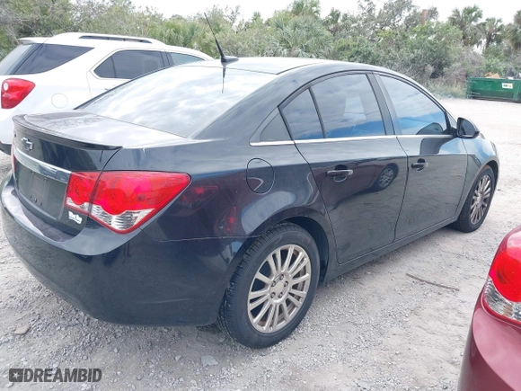 2014 Chevrolet Cruze ECO with VIN 1G1PH5SB1E7213677, listed as a IAAI auction lot 41205011 with 89,195 mi miles. Bid and sale history available at carsss.com. Image 4.