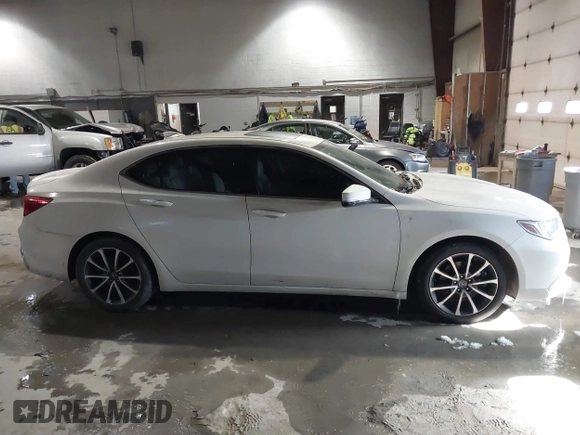 2018 Acura TLX with VIN 19UUB2F38JA008143, listed as a IAAI auction lot 41161669 with 105,483 mi miles. Bid and sale history available at carsss.com. Image 13.