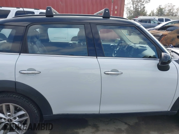 2013 MINI Countryman S with VIN WMWZC3C55DWP24628, listed as a IAAI auction lot 42558387 with 169,269 mi miles and . Bid and sale history available at DreamBid. Image 13.